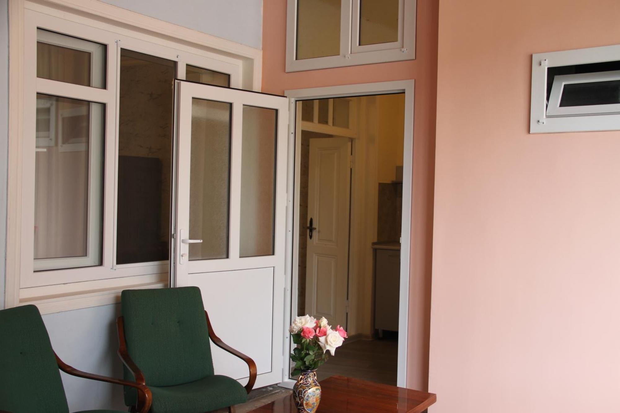 Nuray'S House Ξενοδοχείο Şǝki Εξωτερικό φωτογραφία